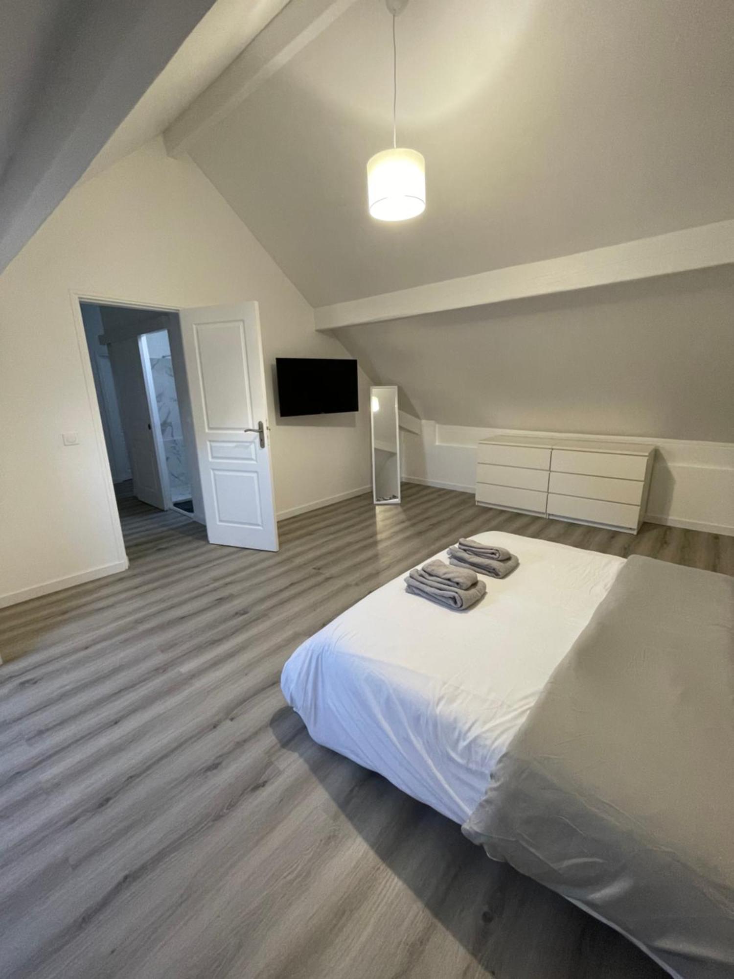 Maison Detente De 100 M2 Uniquement Couple-Famille-Travailleurs Villeparisis Eksteriør bilde